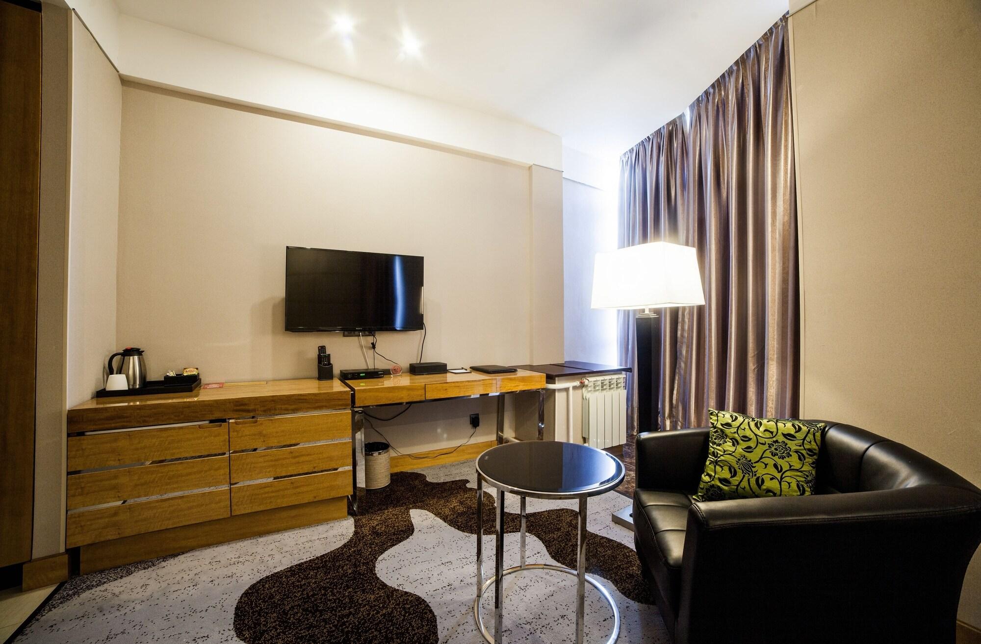 Absolute Hotel อัสตานา ภายนอก รูปภาพ