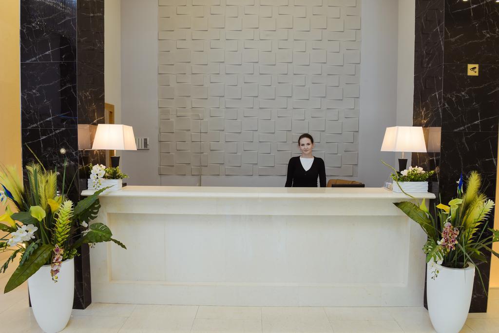 Absolute Hotel อัสตานา ภายนอก รูปภาพ