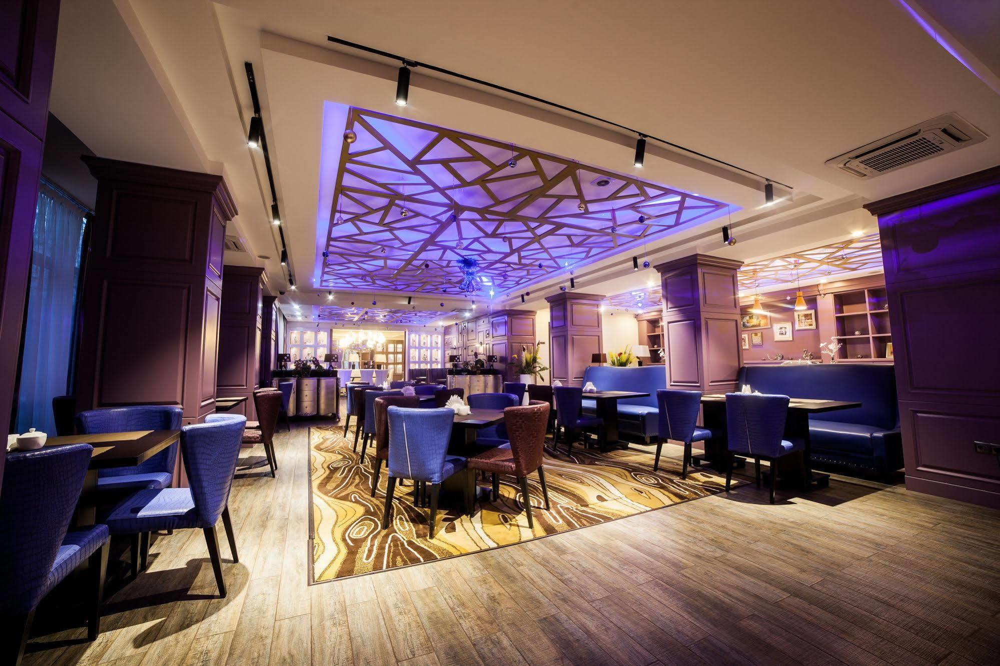Absolute Hotel อัสตานา ภายนอก รูปภาพ
